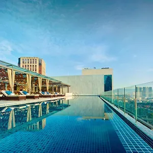 ***** Hotel Stripes Kuala Lumpur, Autograph Collection Maleisië